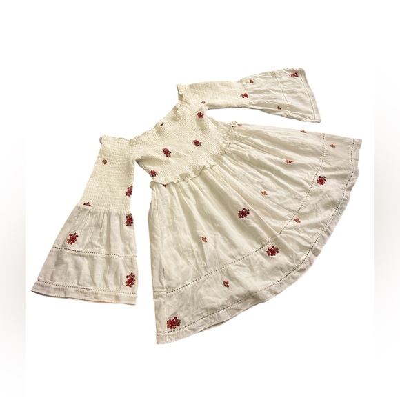 Free People Dresses & Skirts - FREE PEOPLE White Dress with Red Floral Embroidery and Bell Sleeves Sz L